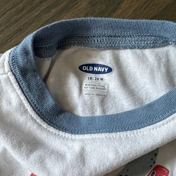 🌸Old Navy Dinosaur 4PC PJ Set - Picture 10 of 12